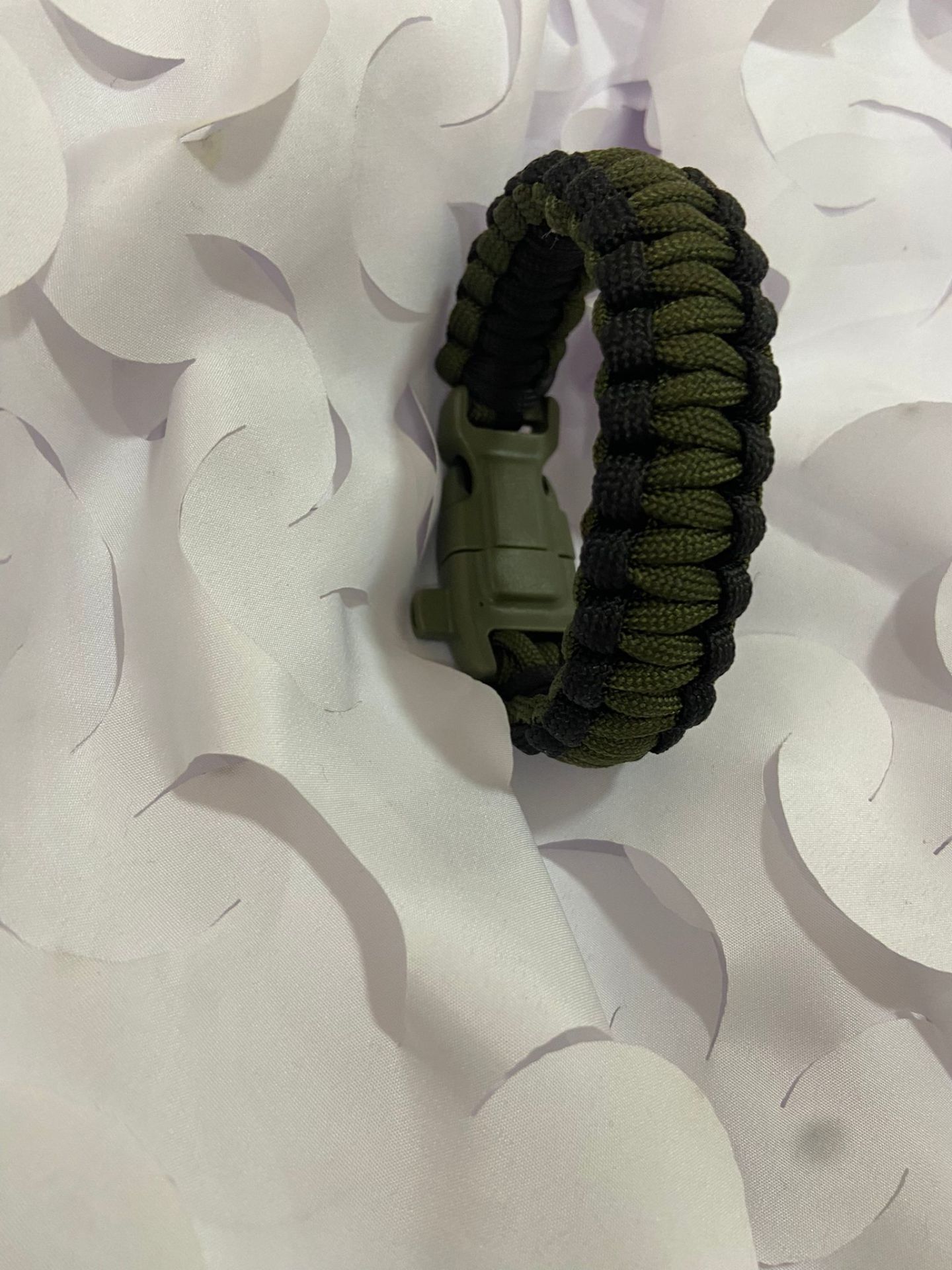 PARACORD BİLEKLİK HAKİ YEŞİL