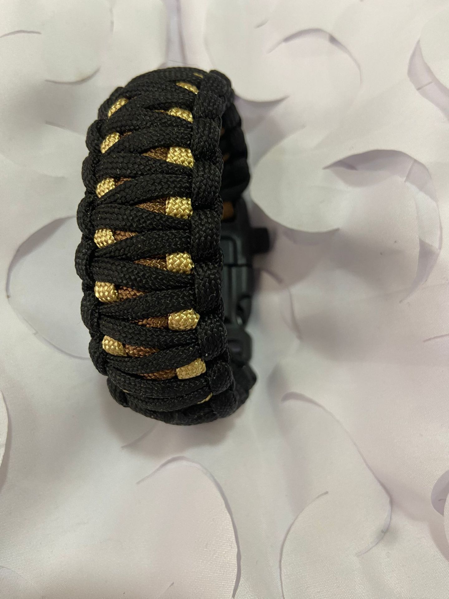 PARACORD BİLEKLİK ÇİFT KATMANLI SİYAH- KAHVE BEJ TABAN